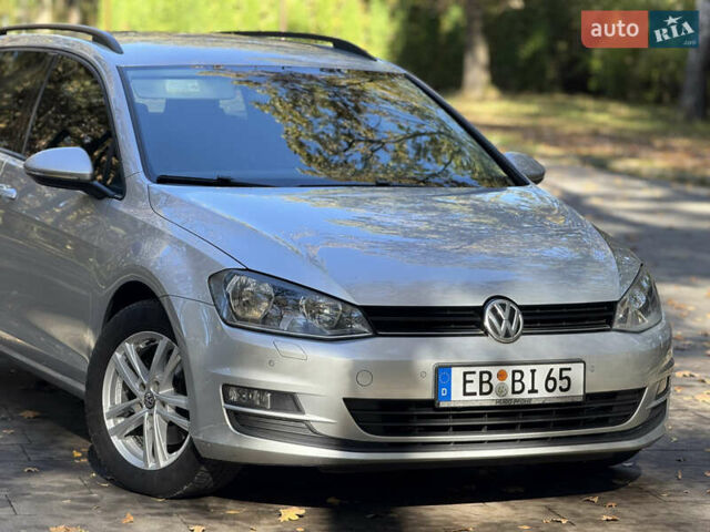 Серый Фольксваген Гольф, объемом двигателя 1.6 л и пробегом 230 тыс. км за 10500 $, фото 4 на Automoto.ua