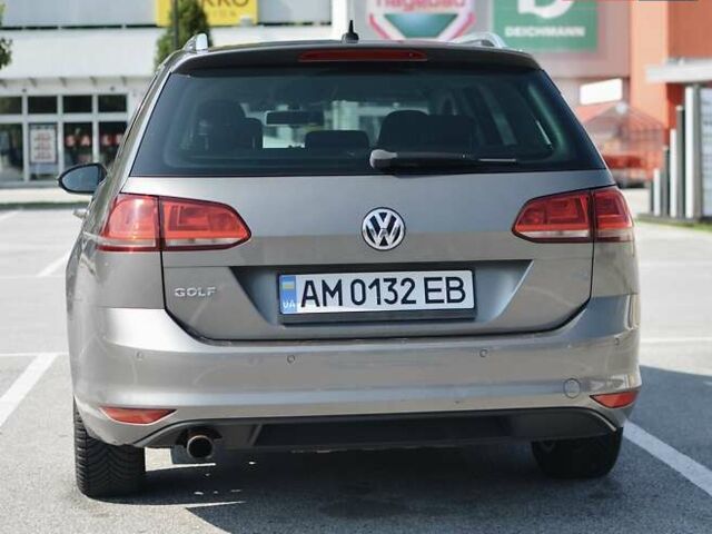 Сірий Фольксваген Гольф, об'ємом двигуна 1.6 л та пробігом 235 тис. км за 11650 $, фото 2 на Automoto.ua