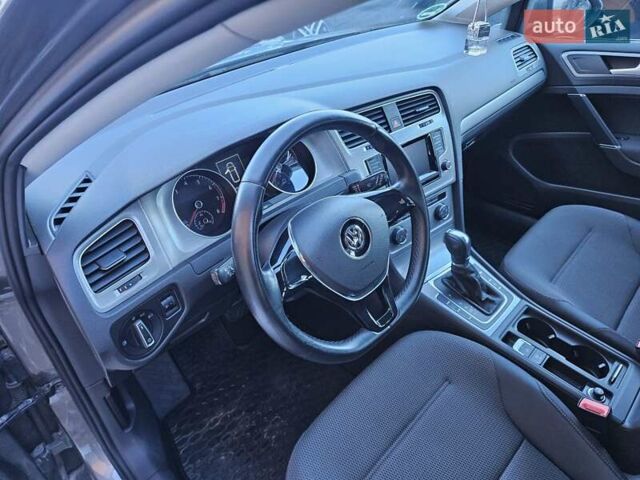 Серый Фольксваген Гольф, объемом двигателя 1.4 л и пробегом 162 тыс. км за 10300 $, фото 11 на Automoto.ua