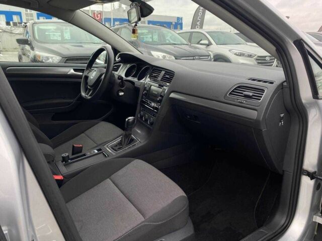 Серый Фольксваген Гольф, объемом двигателя 1.4 л и пробегом 214 тыс. км за 11490 $, фото 11 на Automoto.ua