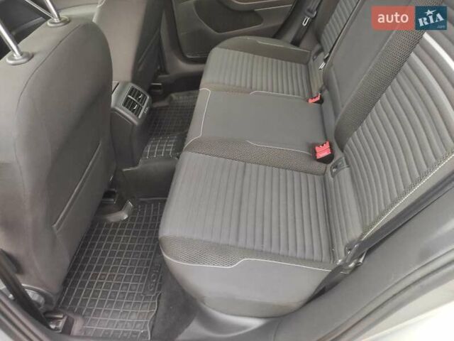 Серый Фольксваген Гольф, объемом двигателя 1.97 л и пробегом 340 тыс. км за 10500 $, фото 13 на Automoto.ua