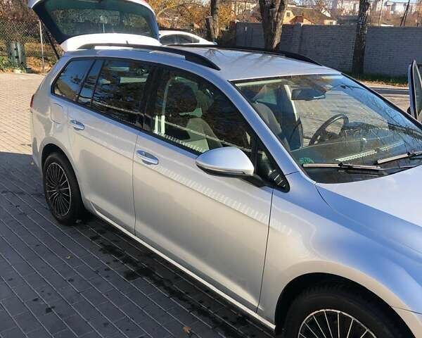 Сірий Фольксваген Гольф, об'ємом двигуна 1.6 л та пробігом 370 тис. км за 10400 $, фото 5 на Automoto.ua