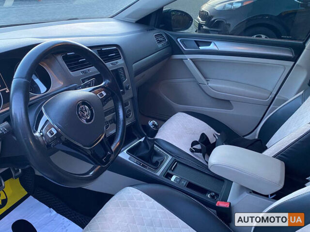 Сірий Фольксваген Гольф, об'ємом двигуна 1.6 л та пробігом 183 тис. км за 12100 $, фото 12 на Automoto.ua