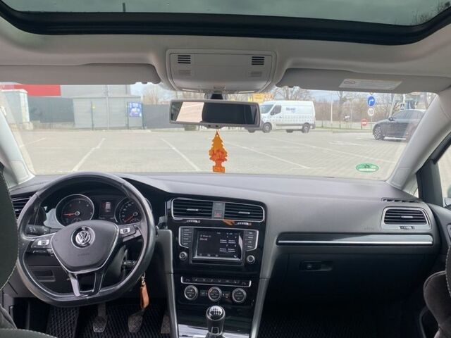 Серый Фольксваген Гольф, объемом двигателя 2 л и пробегом 276 тыс. км за 9999 $, фото 7 на Automoto.ua