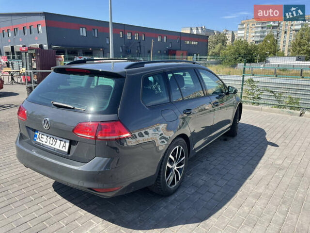 Серый Фольксваген Гольф, объемом двигателя 1.6 л и пробегом 150 тыс. км за 13999 $, фото 2 на Automoto.ua