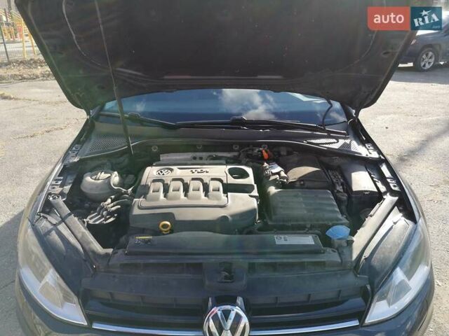 Серый Фольксваген Гольф, объемом двигателя 1.6 л и пробегом 290 тыс. км за 10000 $, фото 10 на Automoto.ua