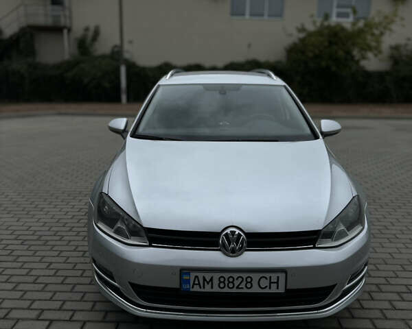 Серый Фольксваген Гольф, объемом двигателя 1.6 л и пробегом 300 тыс. км за 11800 $, фото 8 на Automoto.ua