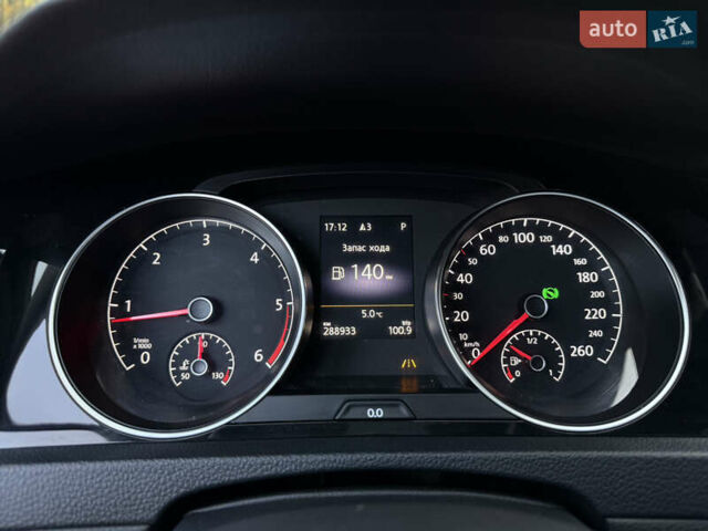 Серый Фольксваген Гольф, объемом двигателя 2 л и пробегом 289 тыс. км за 12350 $, фото 32 на Automoto.ua