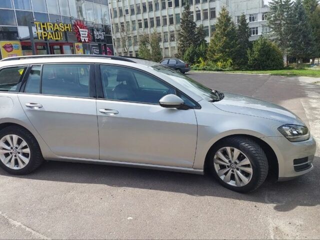 Серый Фольксваген Гольф, объемом двигателя 1.6 л и пробегом 331 тыс. км за 9000 $, фото 2 на Automoto.ua