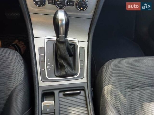 Сірий Фольксваген Гольф, об'ємом двигуна 1.6 л та пробігом 290 тис. км за 9900 $, фото 12 на Automoto.ua