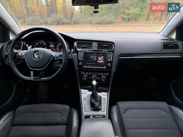 Серый Фольксваген Гольф, объемом двигателя 1.97 л и пробегом 288 тыс. км за 11899 $, фото 46 на Automoto.ua