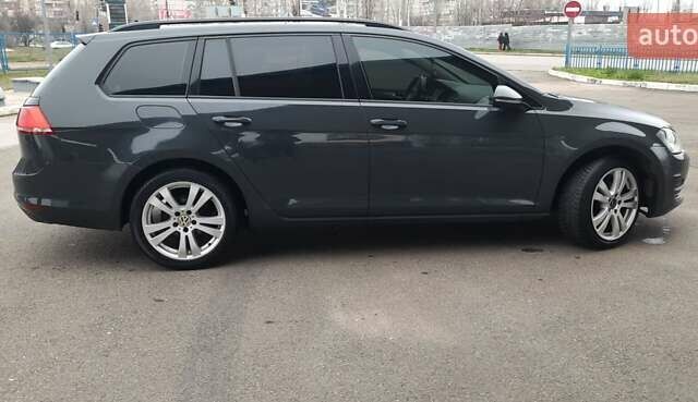 Серый Фольксваген Гольф, объемом двигателя 1.6 л и пробегом 224 тыс. км за 8900 $, фото 8 на Automoto.ua