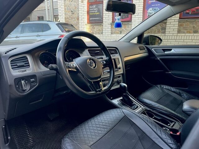 Сірий Фольксваген Гольф, об'ємом двигуна 1.6 л та пробігом 304 тис. км за 13000 $, фото 10 на Automoto.ua