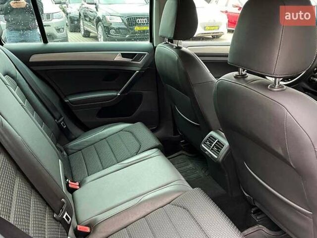 Сірий Фольксваген Гольф, об'ємом двигуна 1.6 л та пробігом 248 тис. км за 11500 $, фото 23 на Automoto.ua