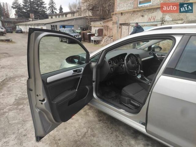 Серый Фольксваген Гольф, объемом двигателя 1.97 л и пробегом 340 тыс. км за 10500 $, фото 8 на Automoto.ua