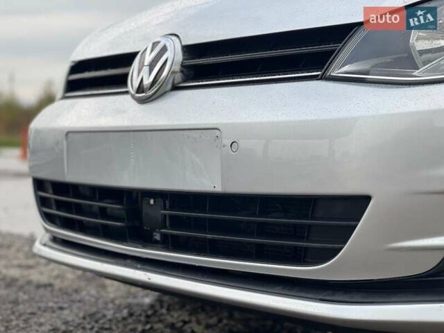 Серый Фольксваген Гольф, объемом двигателя 1.2 л и пробегом 140 тыс. км за 10490 $, фото 10 на Automoto.ua