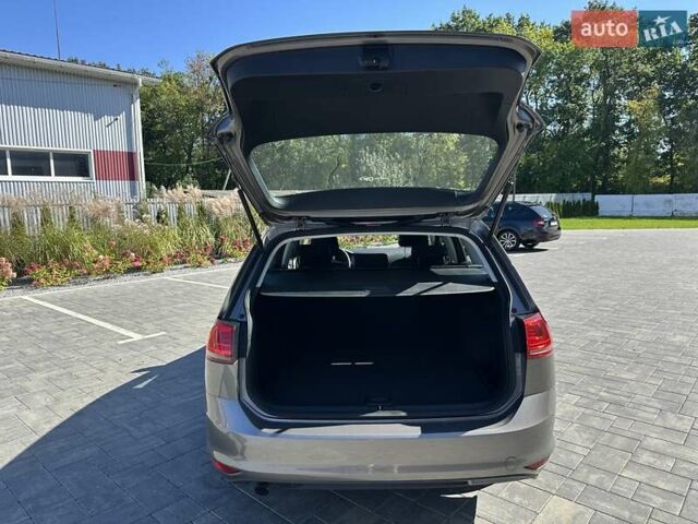 Сірий Фольксваген Гольф, об'ємом двигуна 1.6 л та пробігом 238 тис. км за 11800 $, фото 40 на Automoto.ua