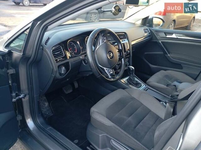 Сірий Фольксваген Гольф, об'ємом двигуна 1.9 л та пробігом 243 тис. км за 13700 $, фото 1 на Automoto.ua