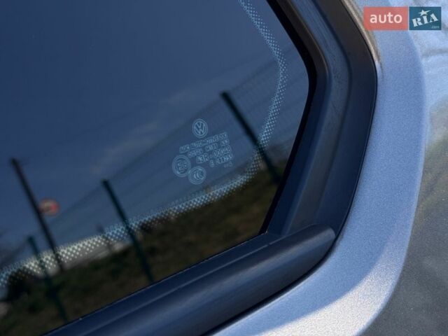Сірий Фольксваген Гольф, об'ємом двигуна 1.6 л та пробігом 275 тис. км за 11400 $, фото 39 на Automoto.ua