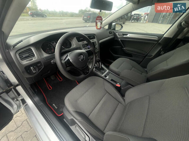 Фольксваген Гольф 2014 в Калуше на Automoto.ua Серый Фольксваген Гольф, объемом двигателя 1.6 л и пробегом 274 тыс. км за 9500 $, фото 26 на Automoto.ua
