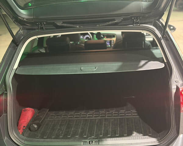 Сірий Фольксваген Гольф, об'ємом двигуна 1.6 л та пробігом 296 тис. км за 10350 $, фото 14 на Automoto.ua