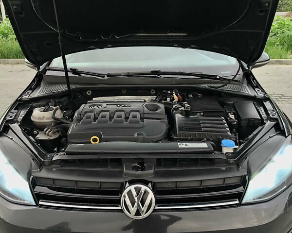Сірий Фольксваген Гольф, об'ємом двигуна 1.6 л та пробігом 266 тис. км за 11900 $, фото 8 на Automoto.ua