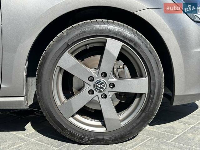 Сірий Фольксваген Гольф, об'ємом двигуна 1.6 л та пробігом 238 тис. км за 11800 $, фото 66 на Automoto.ua