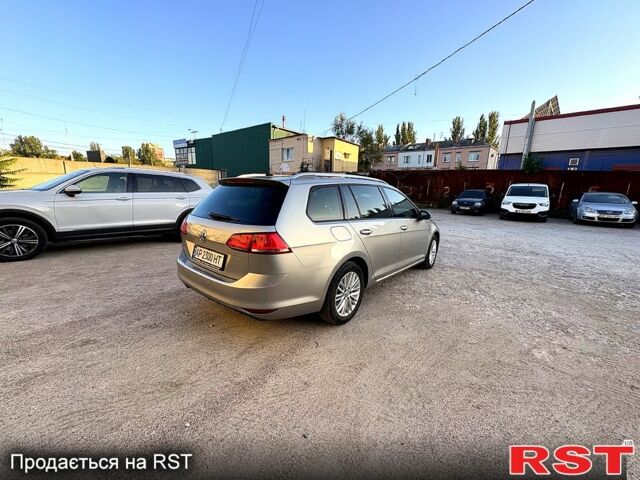 Серый Фольксваген Гольф, объемом двигателя 2 л и пробегом 300 тыс. км за 11000 $, фото 3 на Automoto.ua