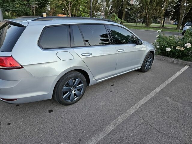 Сірий Фольксваген Гольф, об'ємом двигуна 1.6 л та пробігом 188 тис. км за 10800 $, фото 9 на Automoto.ua