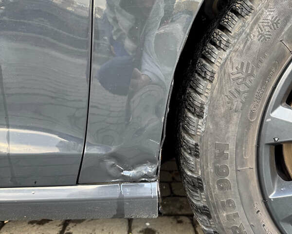 Серый Фольксваген Гольф, объемом двигателя 2 л и пробегом 268 тыс. км за 11900 $, фото 11 на Automoto.ua