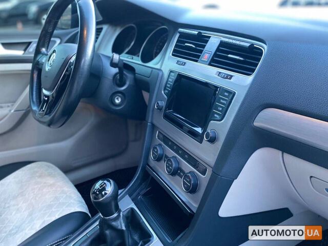 Сірий Фольксваген Гольф, об'ємом двигуна 1.6 л та пробігом 183 тис. км за 12100 $, фото 20 на Automoto.ua