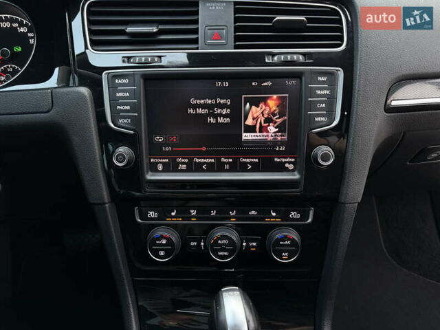 Серый Фольксваген Гольф, объемом двигателя 1.97 л и пробегом 288 тыс. км за 11899 $, фото 43 на Automoto.ua