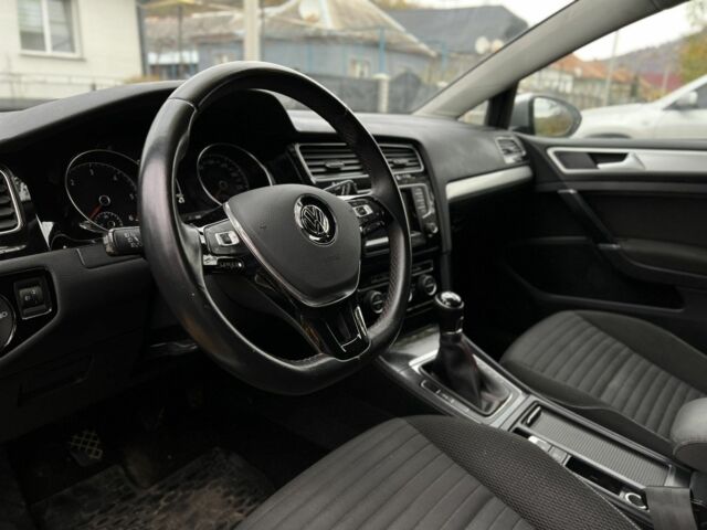 Серый Фольксваген Гольф, объемом двигателя 2 л и пробегом 213 тыс. км за 9300 $, фото 1 на Automoto.ua