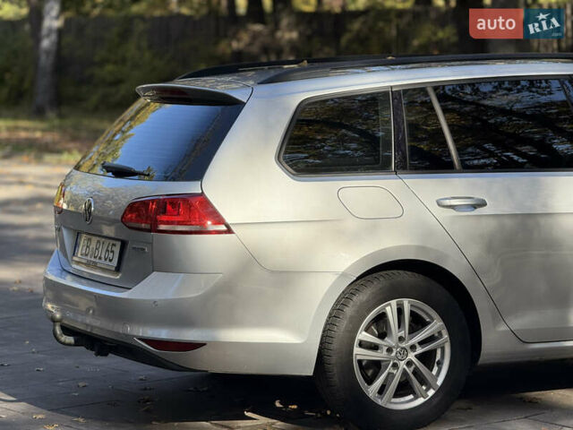 Серый Фольксваген Гольф, объемом двигателя 1.6 л и пробегом 230 тыс. км за 10500 $, фото 7 на Automoto.ua
