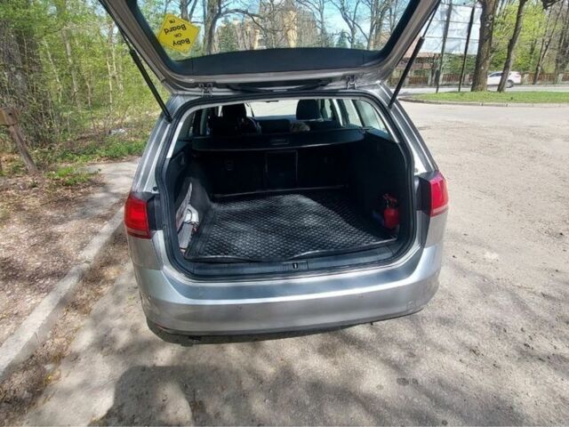 Серый Фольксваген Гольф, объемом двигателя 1.6 л и пробегом 331 тыс. км за 9000 $, фото 12 на Automoto.ua