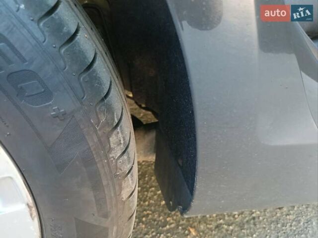 Сірий Фольксваген Гольф, об'ємом двигуна 1.6 л та пробігом 262 тис. км за 10500 $, фото 18 на Automoto.ua