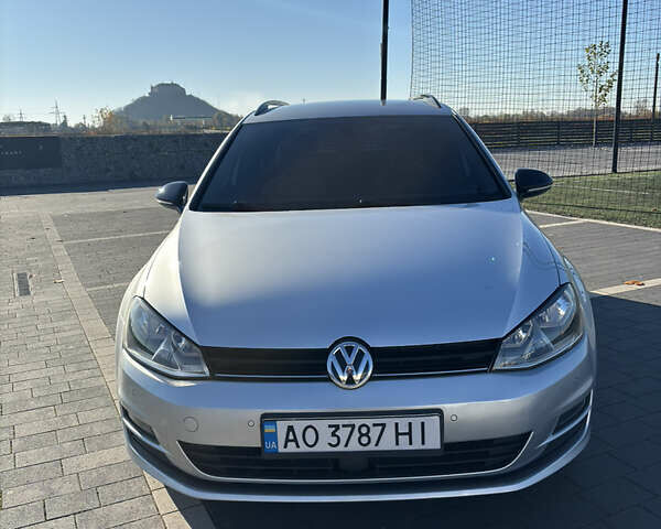 Сірий Фольксваген Гольф, об'ємом двигуна 1.6 л та пробігом 196 тис. км за 10750 $, фото 1 на Automoto.ua