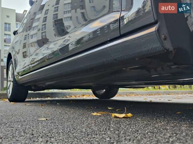 Сірий Фольксваген Гольф, об'ємом двигуна 1.6 л та пробігом 293 тис. км за 11800 $, фото 38 на Automoto.ua