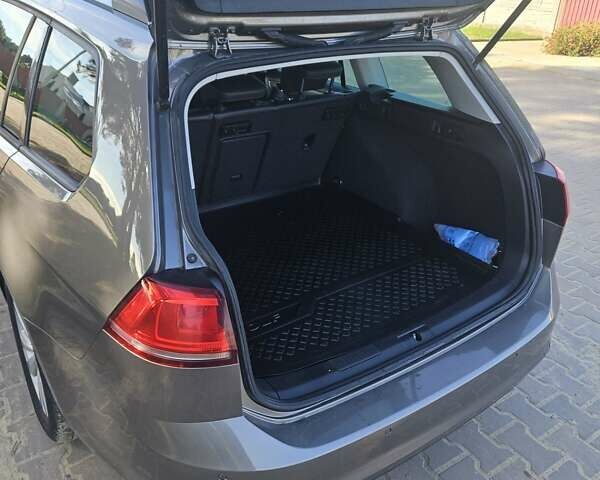 Серый Фольксваген Гольф, объемом двигателя 1.4 л и пробегом 247 тыс. км за 10800 $, фото 18 на Automoto.ua