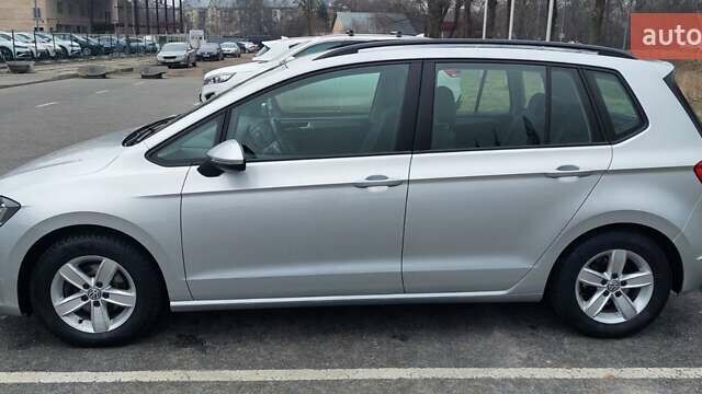 Сірий Фольксваген Гольф, об'ємом двигуна 1.2 л та пробігом 103 тис. км за 12800 $, фото 2 на Automoto.ua