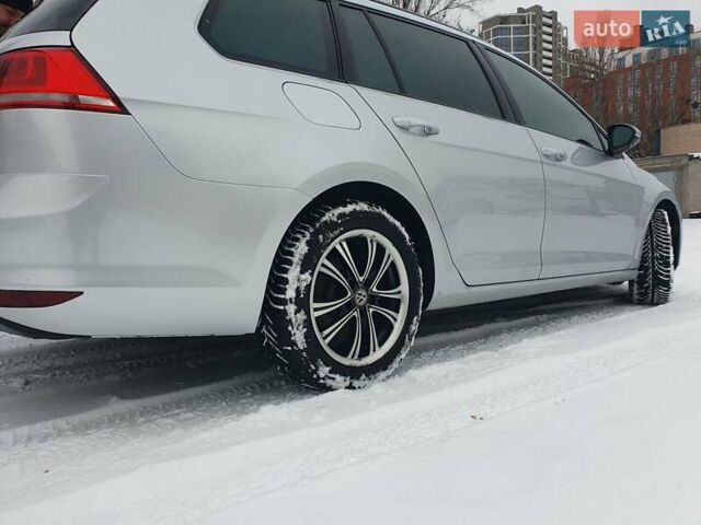 Серый Фольксваген Гольф, объемом двигателя 1.6 л и пробегом 172 тыс. км за 8800 $, фото 22 на Automoto.ua