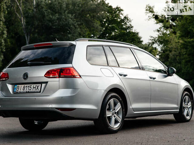 Серый Фольксваген Гольф, объемом двигателя 1.6 л и пробегом 250 тыс. км за 11100 $, фото 4 на Automoto.ua