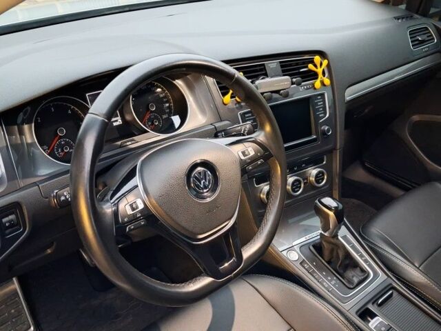 Серый Фольксваген Гольф, объемом двигателя 2 л и пробегом 175 тыс. км за 15150 $, фото 9 на Automoto.ua