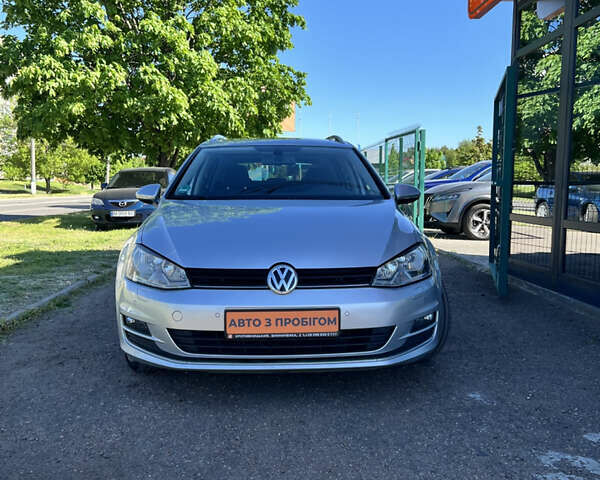 Серый Фольксваген Гольф, объемом двигателя 1.6 л и пробегом 220 тыс. км за 12300 $, фото 1 на Automoto.ua