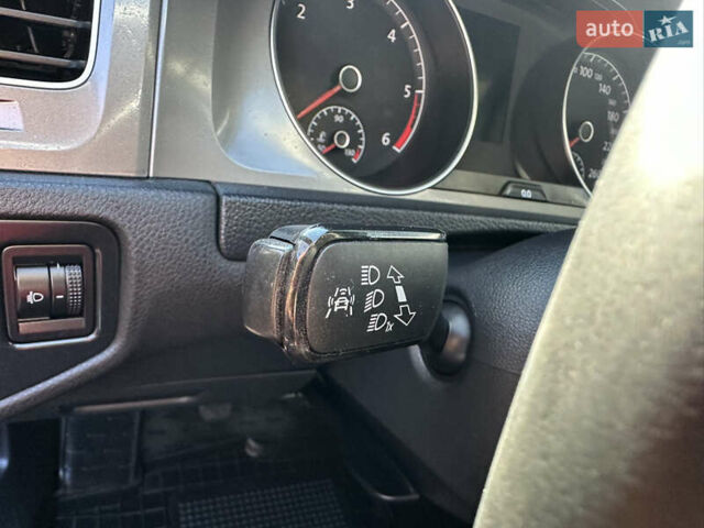 Фольксваген Гольф 2015 в Червонограде на Automoto.ua Серый Фольксваген Гольф, объемом двигателя 1.6 л и пробегом 223 тыс. км за 12157 $, фото 44 на Automoto.ua