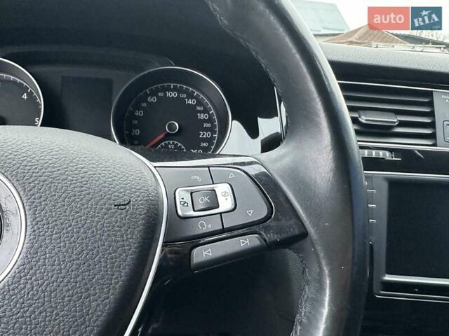 Серый Фольксваген Гольф, объемом двигателя 1.6 л и пробегом 236 тыс. км за 11450 $, фото 55 на Automoto.ua