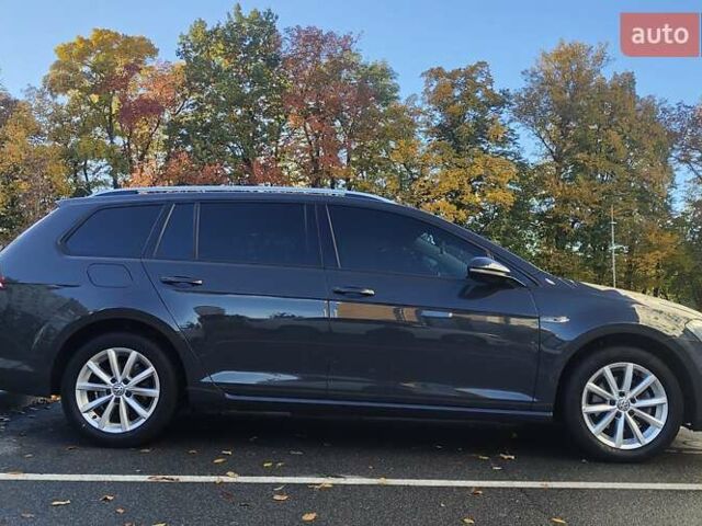 Сірий Фольксваген Гольф, об'ємом двигуна 1.6 л та пробігом 293 тис. км за 11800 $, фото 2 на Automoto.ua