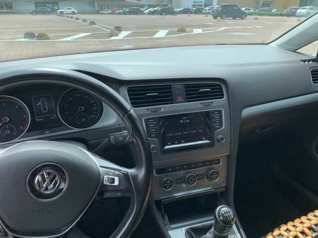 Серый Фольксваген Гольф, объемом двигателя 1.6 л и пробегом 245 тыс. км за 9999 $, фото 9 на Automoto.ua