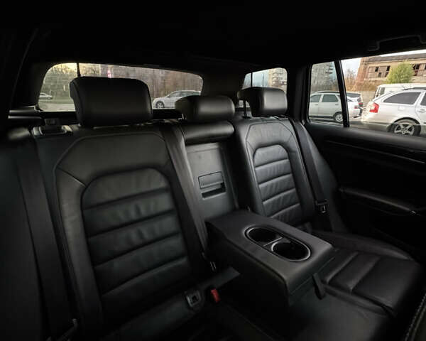 Серый Фольксваген Гольф, объемом двигателя 1.97 л и пробегом 264 тыс. км за 16000 $, фото 11 на Automoto.ua