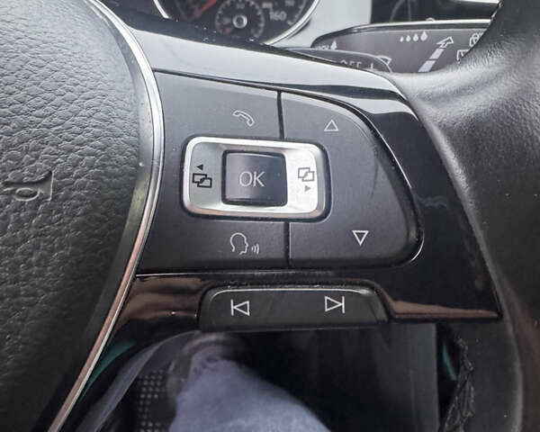 Серый Фольксваген Гольф, объемом двигателя 1.97 л и пробегом 140 тыс. км за 15900 $, фото 14 на Automoto.ua